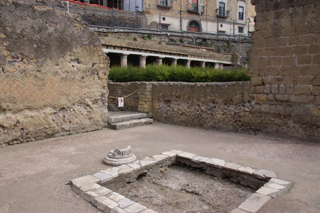 II.1 Herculaneum, May 2024. Looking towards north-west corner of atrium. Photo courtesy of Klaus Heese.

