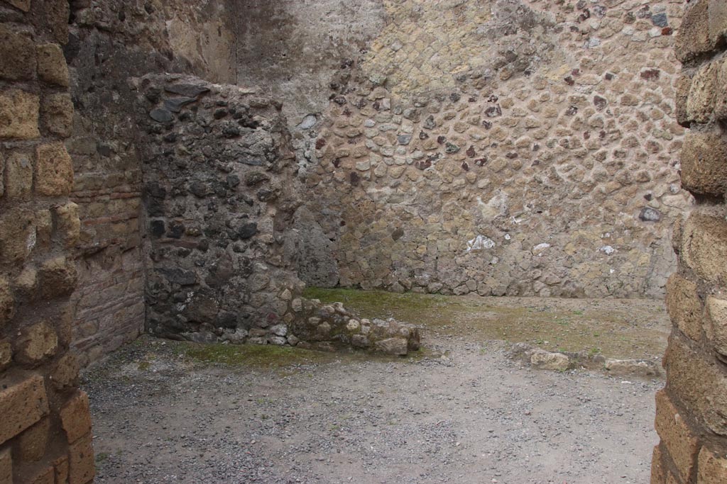 II.6/7 Herculaneum, May 2024. Looking south into two rear rooms. Photo courtesy of Klaus Heese.