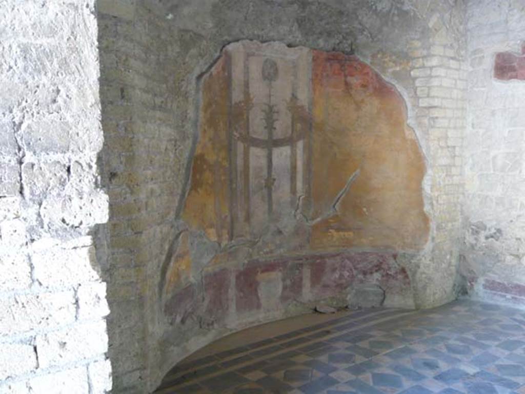 III.3 Herculaneum. August 2013. Looking towards north wall of triclinium, through tablinum window in east wall. Photo courtesy of Buzz Ferebee.
