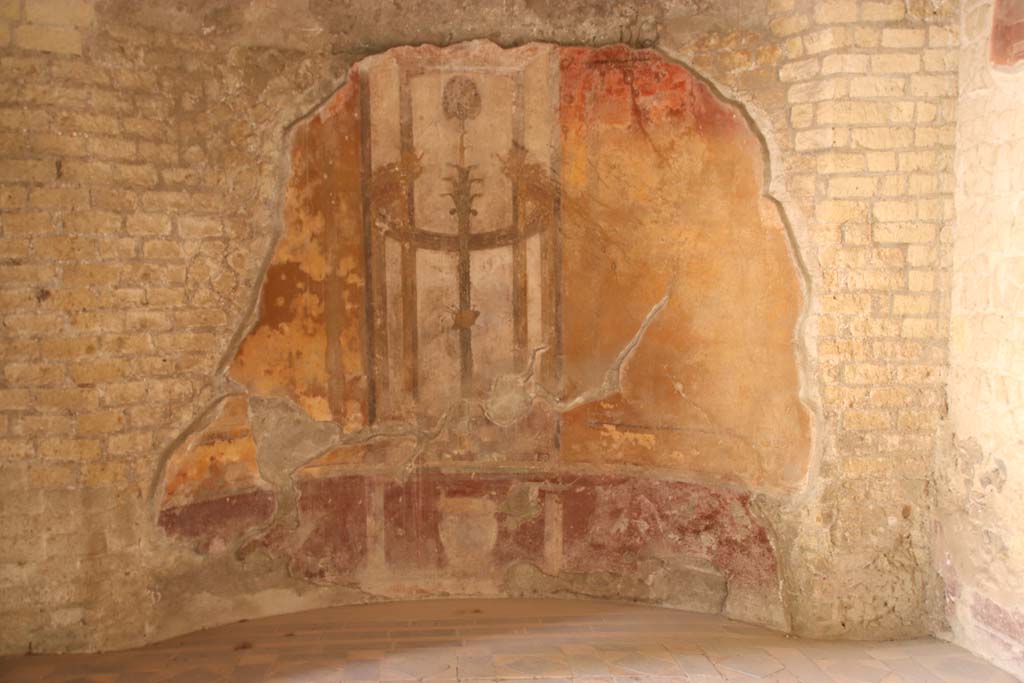 III.3 Herculaneum, September 2019. Looking towards north wall of triclinium. Photo courtesy of Klaus Heese.