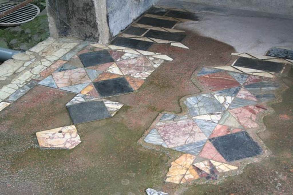 III.3 Herculaneum. March 2008. Looking south across opus sectile flooring in small room. Photo courtesy of Sera Baker.
