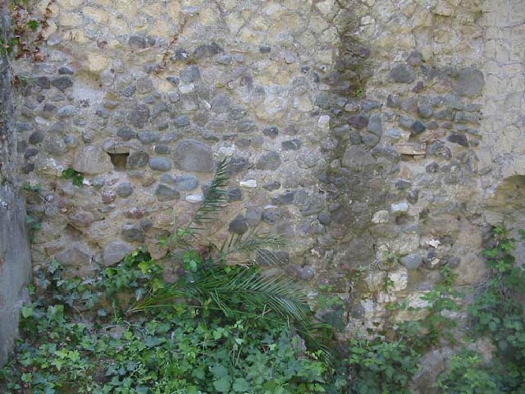 III.14/15, Herculaneum, May 2003. Room 13, looking towards south wall. Photo courtesy of Nicolas Monteix.