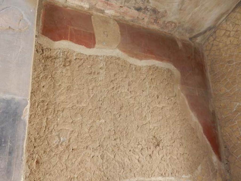 III.16, Herculaneum, May 2018. Room 4, looking towards south wall of tablinum. Photo courtesy of Buzz Ferebee