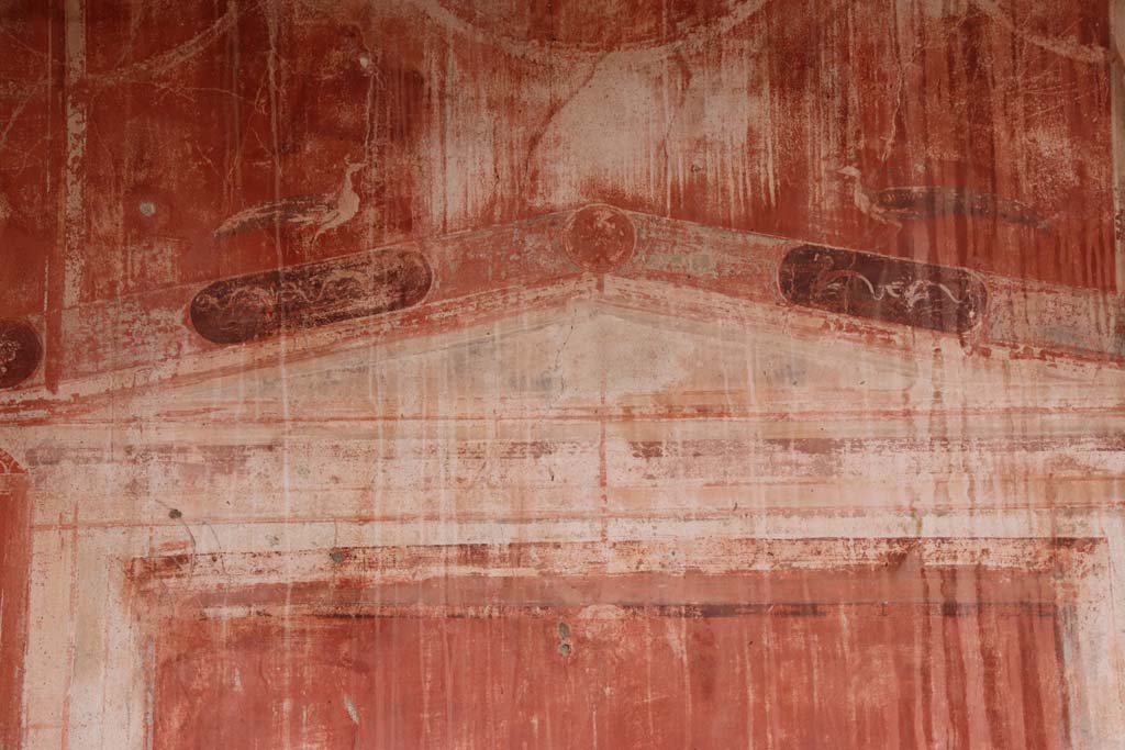 IV.4, Herculaneum, September 2017. Courtyard 3, detail from upper north wall. Photo courtesy of Klaus Heese.