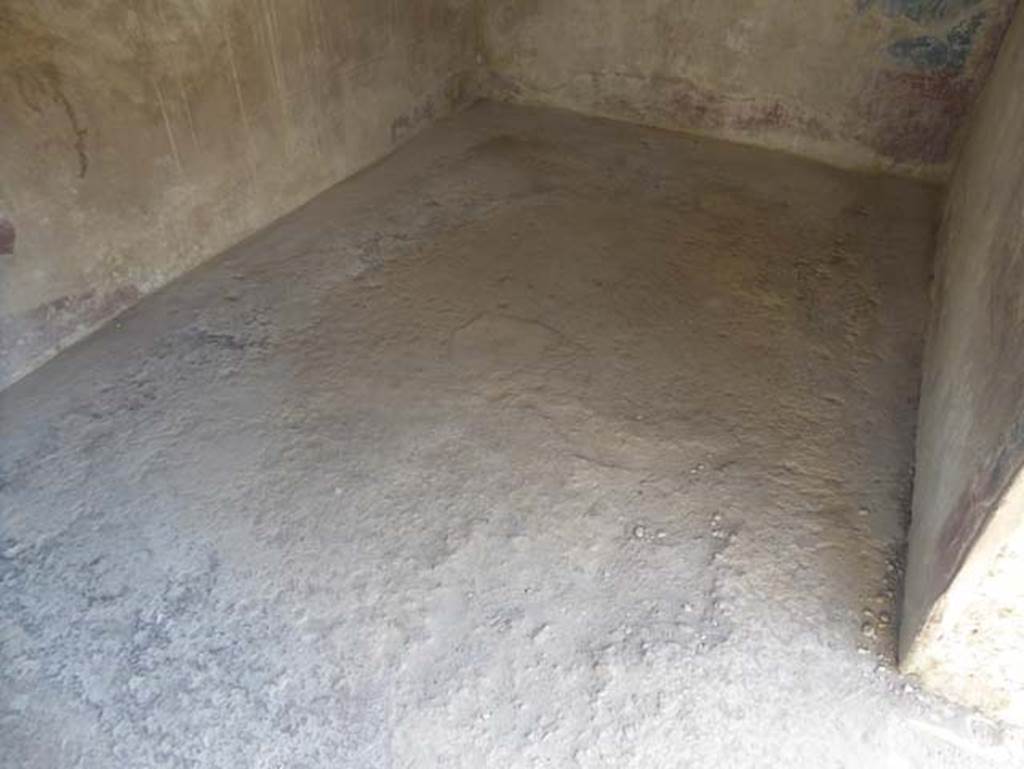 IV.4, Herculaneum, October 2014. Room 8, looking east across flooring. Photo courtesy of Michael Binns.