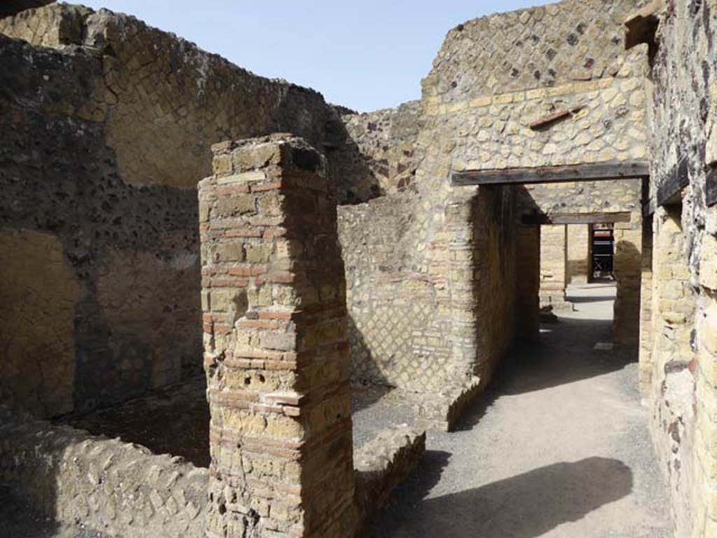 IV.4, Herculaneum, October 2014. Courtyard 12, looking west along corridor 11. Photo courtesy of Michael Binns.