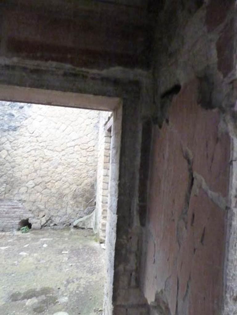 IV.4 Herculaneum. September 2015. Room 19, east wall, looking north towards room 18. 