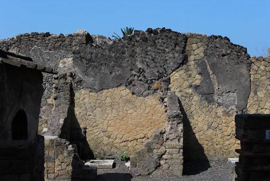 IV.10, Herculaneum, June 2008. Looking towards south side of shop-room. Photo courtesy of Nicolas Monteix.