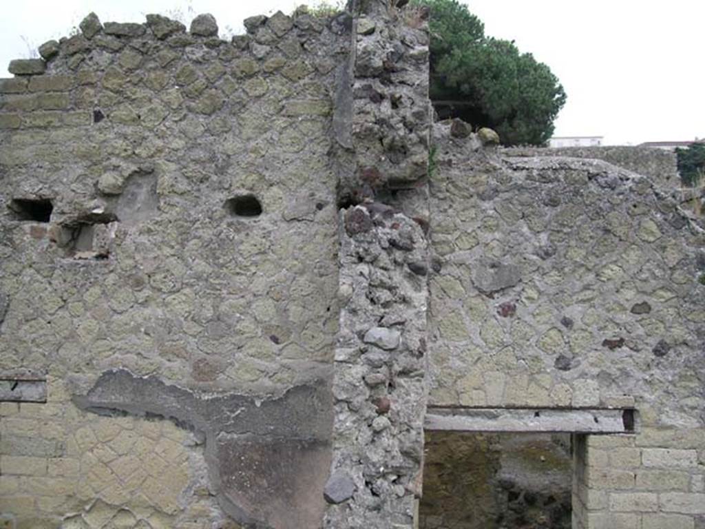 IV.18 Herculaneum, May 2005. Room 2 with doorway, on right side of separating western wall. Looking towards north wall.
Photo courtesy of Nicolas Monteix.

