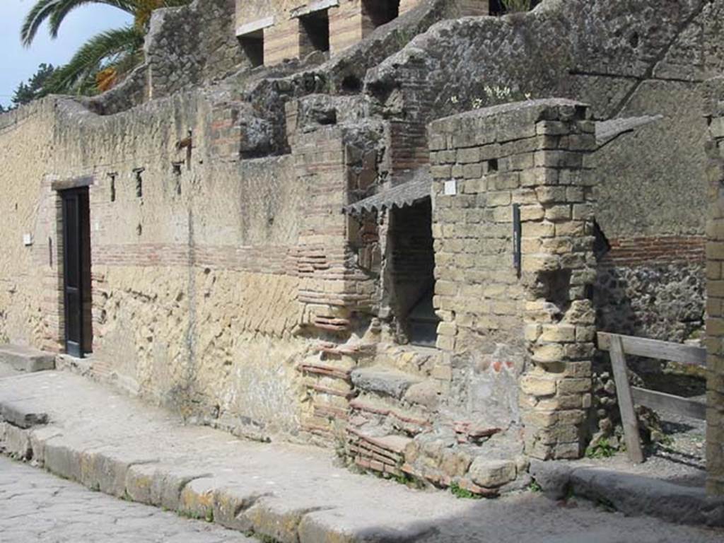 IV.20, Herculaneum, May 2003. Looking south-west on Cardo V. Inferiore. Photo courtesy of Nicolas Monteix.

