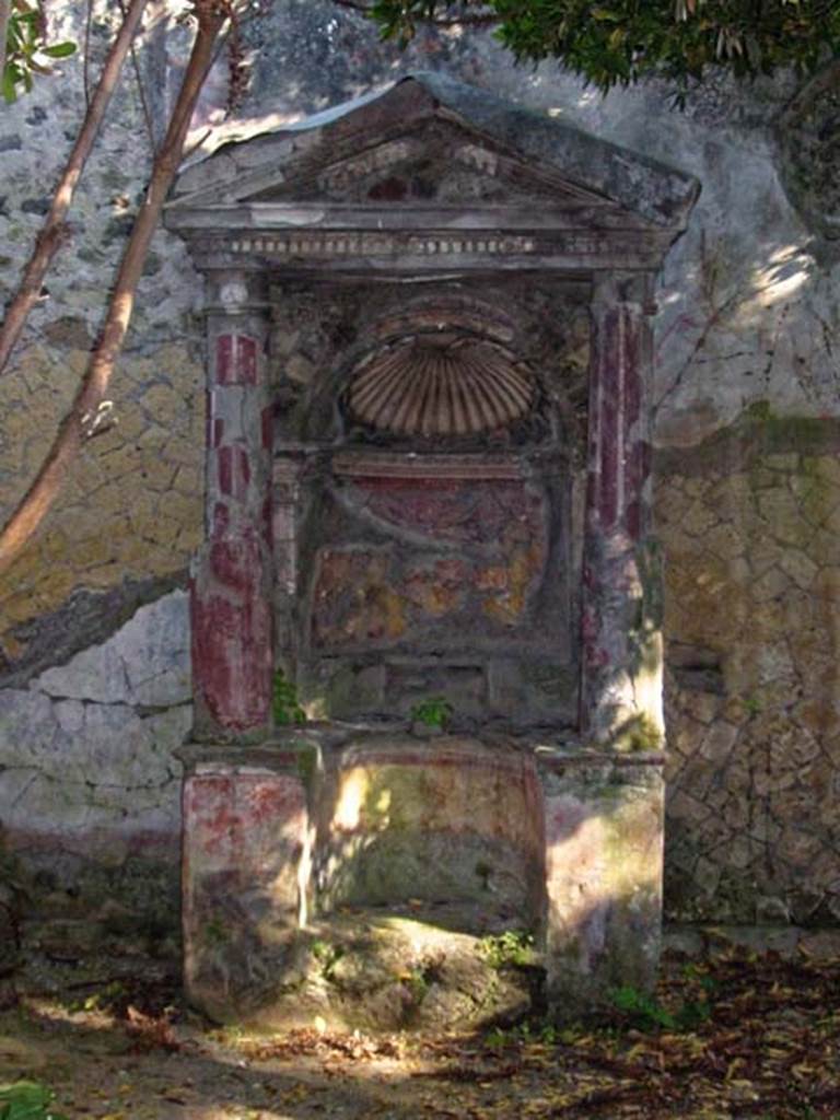 V.5 Herculaneum. May 2003. Garden room 9.
Shrine against east wall of courtyard/garden area. Photo courtesy of Nicolas Monteix.

