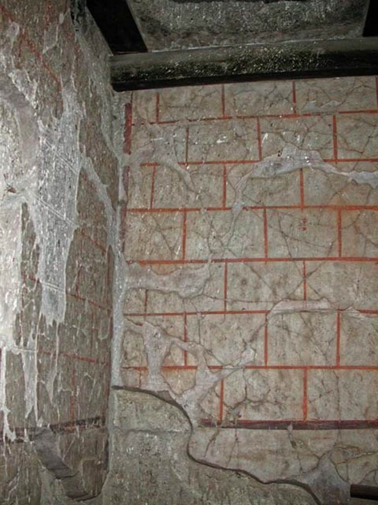 V.16 Herculaneum. September 2003. Looking towards south-west corner of shop-room below.
Photo courtesy of Nicolas Monteix.

