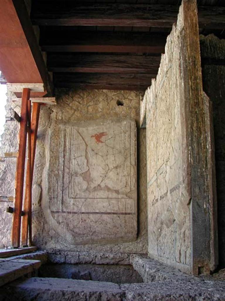 V.16, Herculaneum. September 2003. Upper floor above V.16, corridor”a” or room 38, looking towards east wall.
Photo courtesy of Nicolas Monteix.

