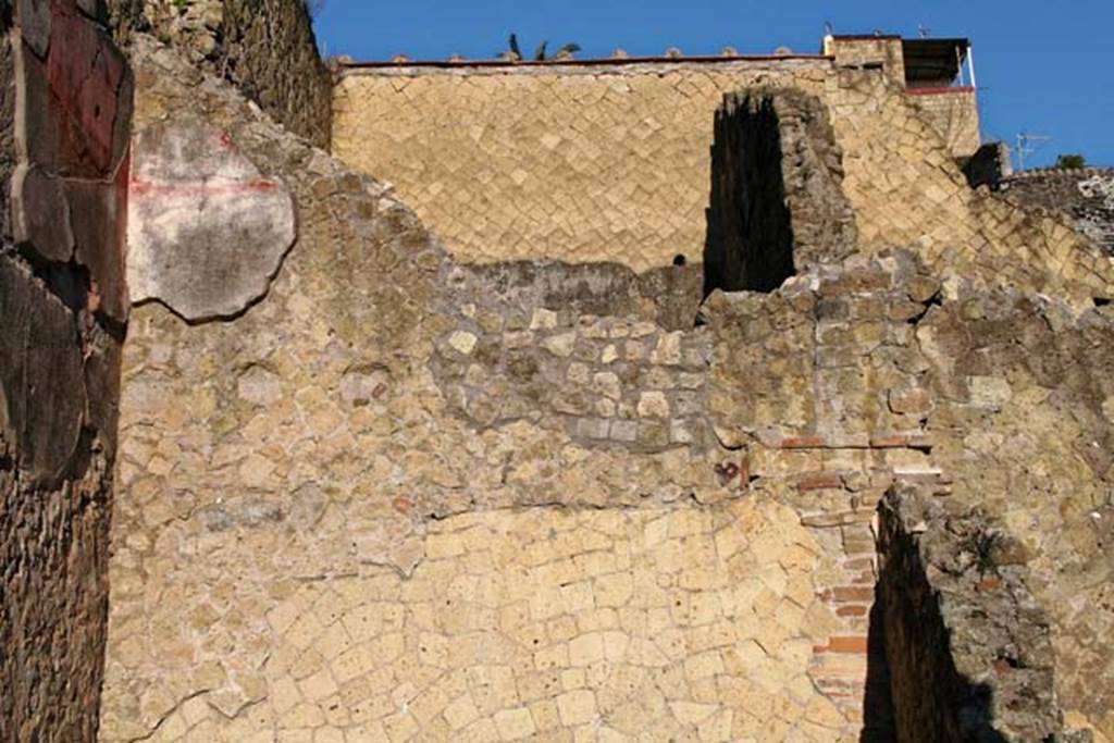 V.24, Herculaneum. February 2007. Looking towards upper north wall of rear room. 
Photo courtesy of Nicolas Monteix.

