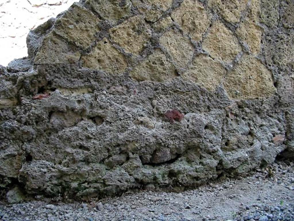 V.29, Herculaneum. May 2003. Looking towards remaining part of north wall. Photo courtesy of Nicolas Monteix.