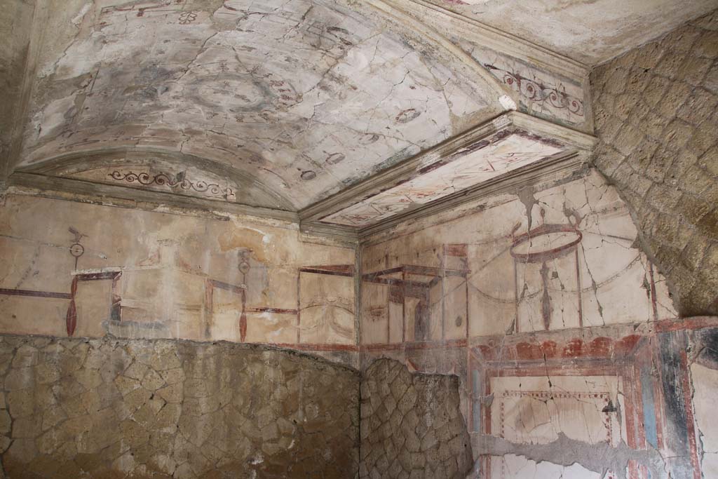 VI.13 Herculaneum, April 2014. Room 16, looking towards south-west corner. Photo courtesy of Klaus Heese 
