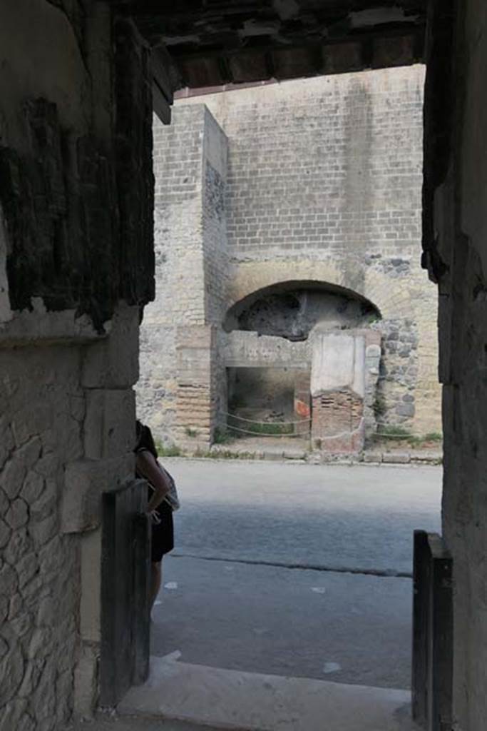 VI.13 Herculaneum, June 2017. Looking north from entrance doorway, across Decumanus Maximus.  Photo courtesy of Michael Binns.
