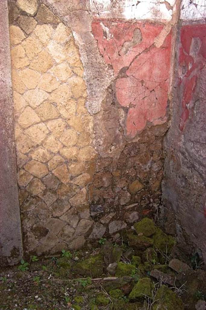 VI.17, Herculaneum. February 2003. Looking towards south-west corner. 
Photo courtesy of Nicolas Monteix.
