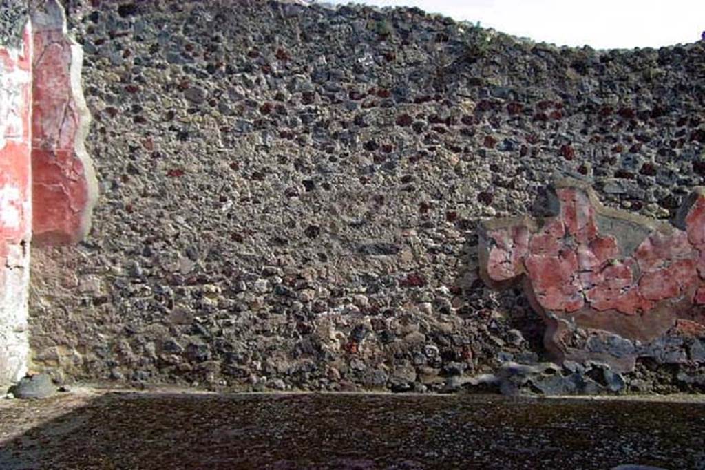 VI.17, Herculaneum. April 2002. East wall of atrium at north end. Photo courtesy of Nicolas Monteix.