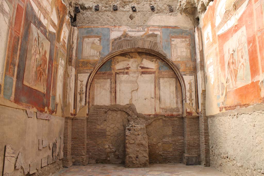 VI.21 Herculaneum. March 2014. Looking towards south wall.
Foto Annette Haug, ERC Grant 681269 DÉCOR
