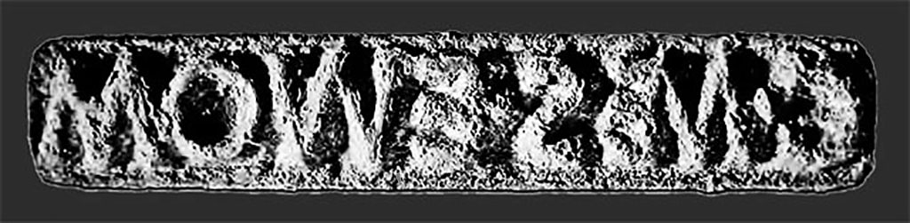 VII.1/18, Herculaneum. March 12, 1873. Seal found in the inner room (2) at the side of the workshop, with a window onto the street.
Seal of C. Messenius Eunomus found on 12 March 1873, in a room of the house, where it had fallen from the upper floor (together with numerous other objects).
C(ai) Mes(seni) Eunom(i)      [CIL X 8058, 51]
See Camodeca, G., 2017. Una Nuova Compravendita di Schiavo dalle Tabulae Herculanenses.
Now in Naples Archaeological Museum. Inventory number 109607.
According to Maiuri, in the large room (2) with a window with iron grille onto the public road, communicating with the atrium and the taberna, and with some traces of its decoration in the black zoccolo, gathered, together with two golden rings, a group of carnelian and hard stones engraved or in relief, several silver spoons and a statuette of Hercules, was a bronze seal with the inscription C. Mes(senius) Eunomus.
See Maiuri, A., 1958. Ercolano I Nuovi Scavi (1927-1958). Roma: Istituto Poligrafico dello Stato, p. 448. 

