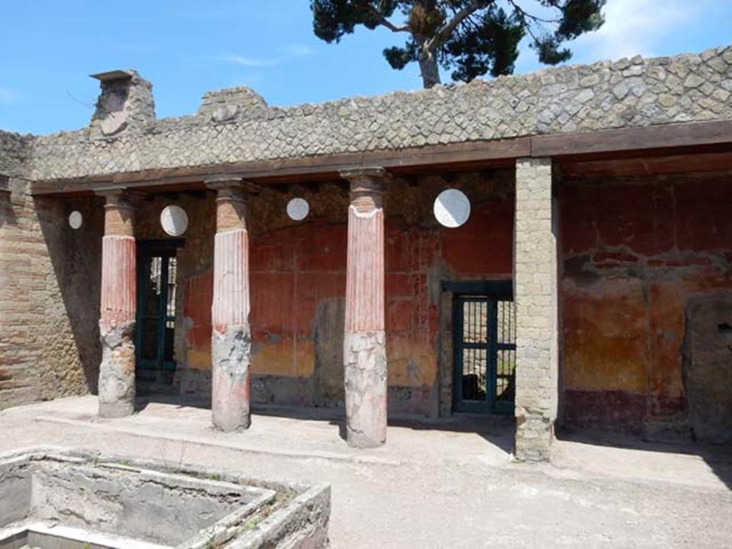 Ins. Or.I.2, Herculaneum, May 2018. Looking towards north-west corner of atrium, and north ala, on right. Photo courtesy of Buzz Ferebee.  

