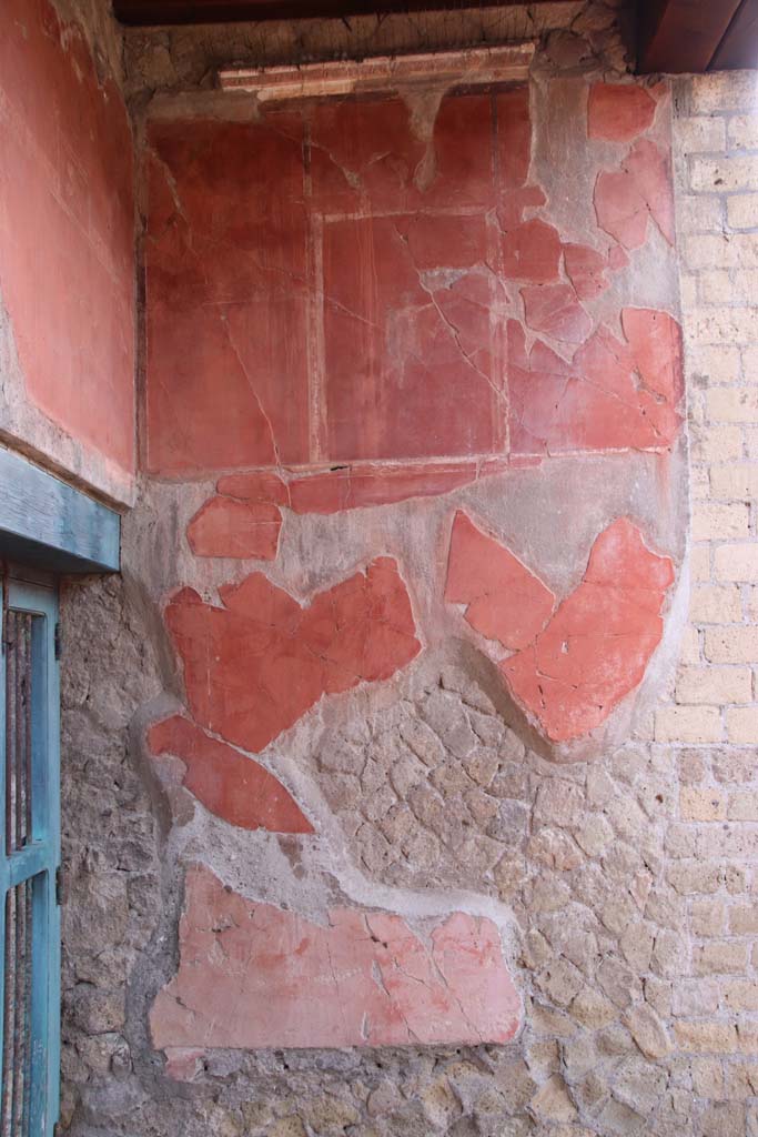 Ins. Or.I.2, Herculaneum. October 2020. East wall in north-east corner of atrium. Photo courtesy of Klaus Heese.