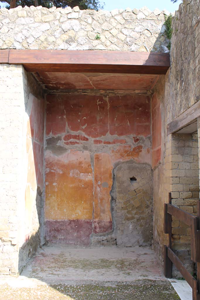 Ins. Orientalis I, 2, Herculaneum, March 2014. Looking towards north ala.
Foto Annette Haug, ERC Grant 681269 DÉCOR
