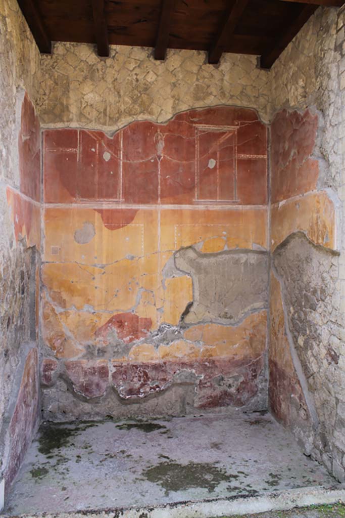 Ins. Orientalis I, 2, Herculaneum, March 2014. Looking south to ala in south-east corner of atrium.
Foto Annette Haug, ERC Grant 681269 DÉCOR
