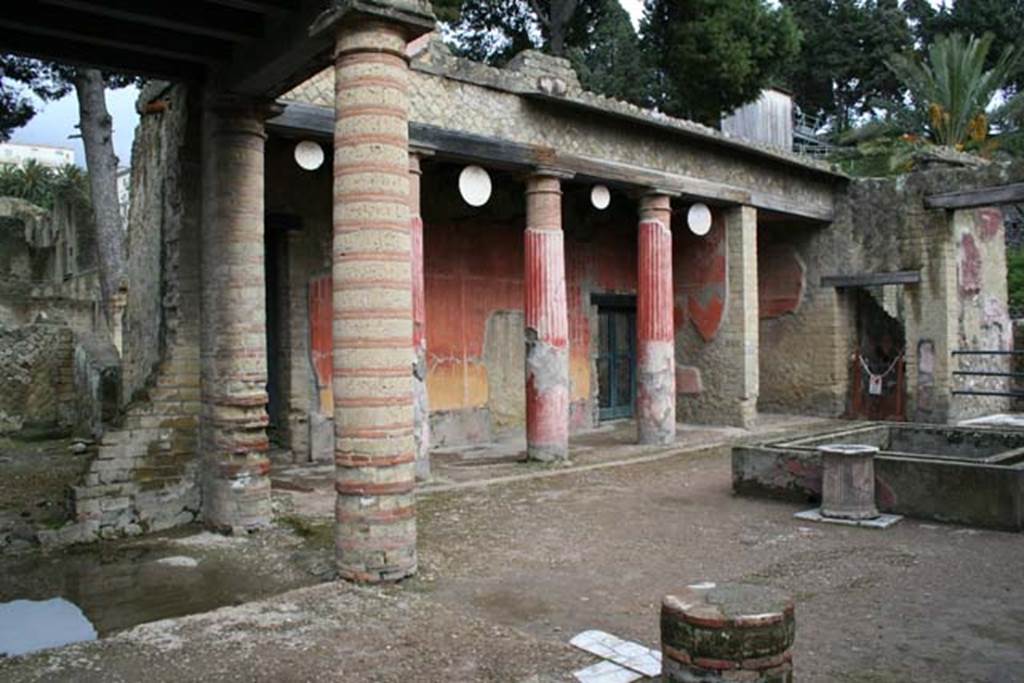 Ins. Or.I.2, Herculaneum. March 2008. Looking east along north side of atrium.  
Photo courtesy of Sera Baker.
