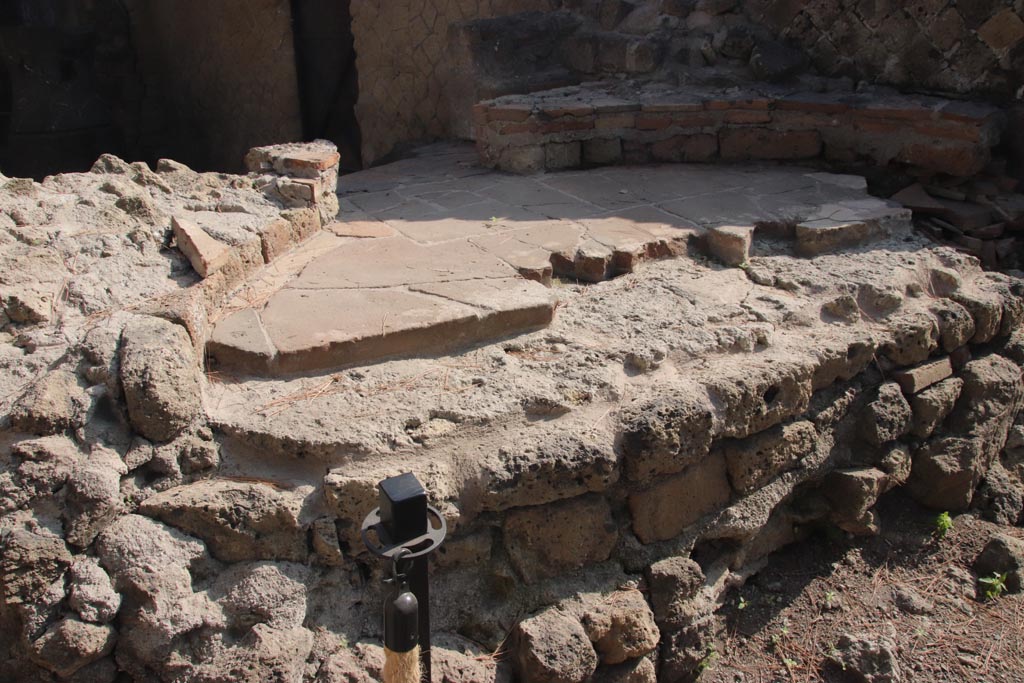 Ins. Or. II, 1a, Herculaneum. October 2023. Looking north towards oven with collapsed vault. Photo courtesy of Klaus Heese.