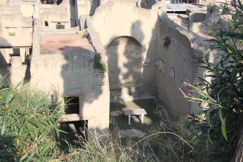 Herculaneum. October 2023. Looking west from access roadway towards apsed room of the Palaestra. Photo courtesy of Klaus Heese.