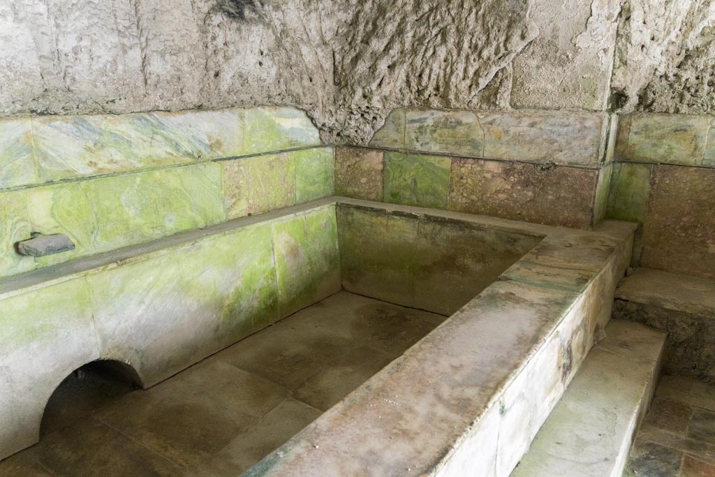 Herculaneum Suburban Baths. October 2023. Looking towards north-east corner of hot plunge pool. Photo courtesy of Johannes Eber. 