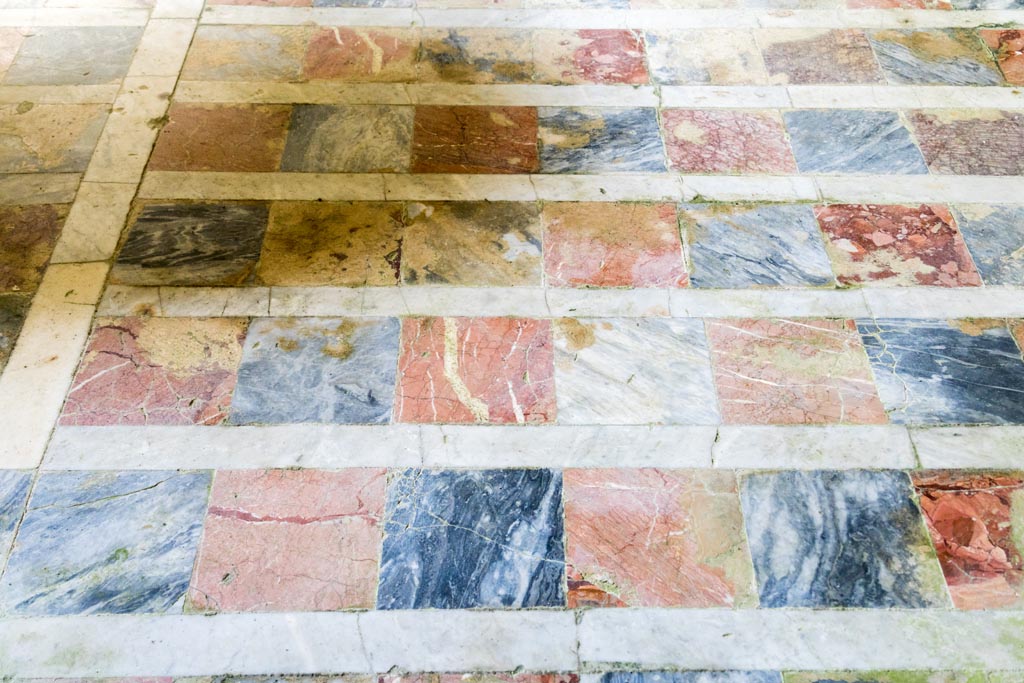 Herculaneum Suburban Baths. October 2023. Flooring in original caldarium. Photo courtesy of Johannes Eber. 