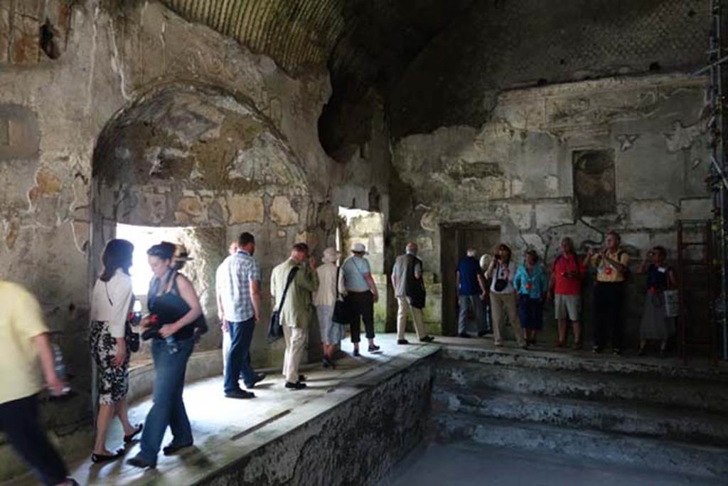 Suburban Baths, Herculaneum. June 2014. Looking west along south side of pool in second larger caldarium. Photo courtesy of Michael Binns.
