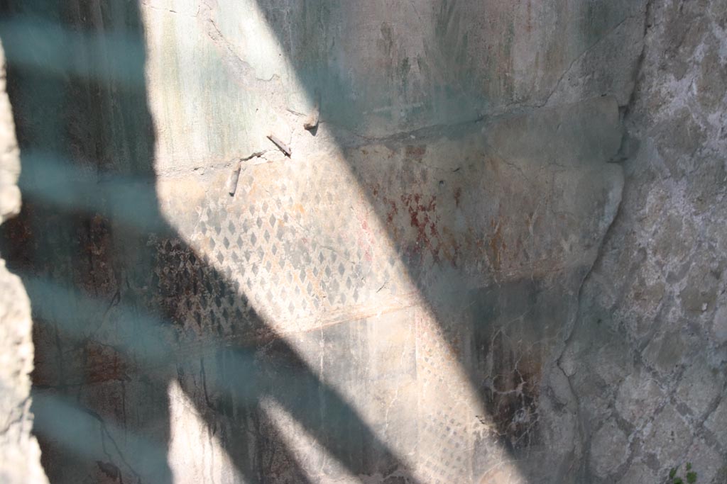 Herculaneum, October 2023. 
Sacred Area terrace, detail from west wall at south end. Photo courtesy of Klaus Heese.
