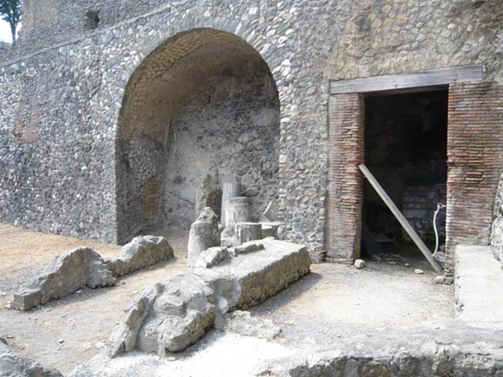 Herculaneum, August 2013. Sacred Area terrace, north-west corner. Photo courtesy of Buzz Ferebee.