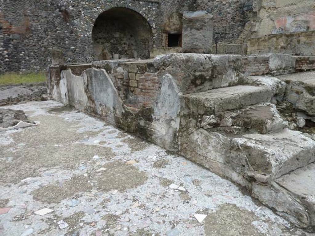 Herculaneum, September 2015. Sacred Area terrace, looking north-west towards the front wall of the shrine of the Four Gods.