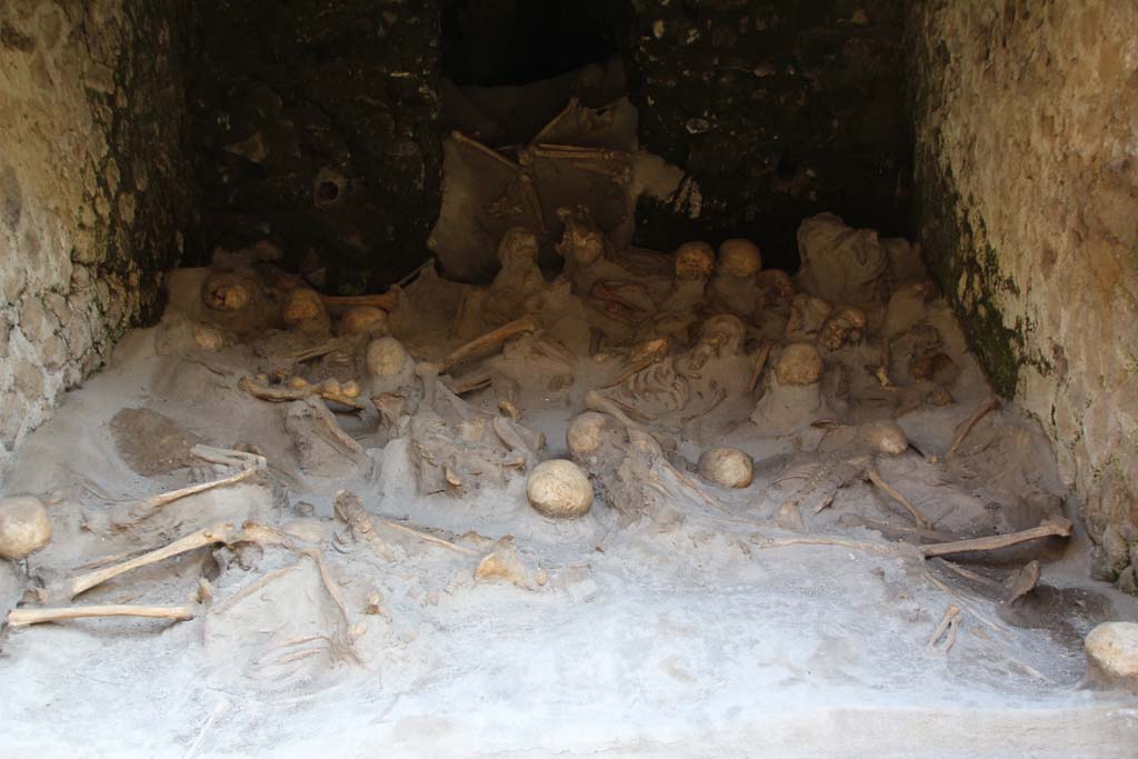 Beachfront, Herculaneum, April 2014. Boatshed 4. Photo courtesy of Klaus Heese.