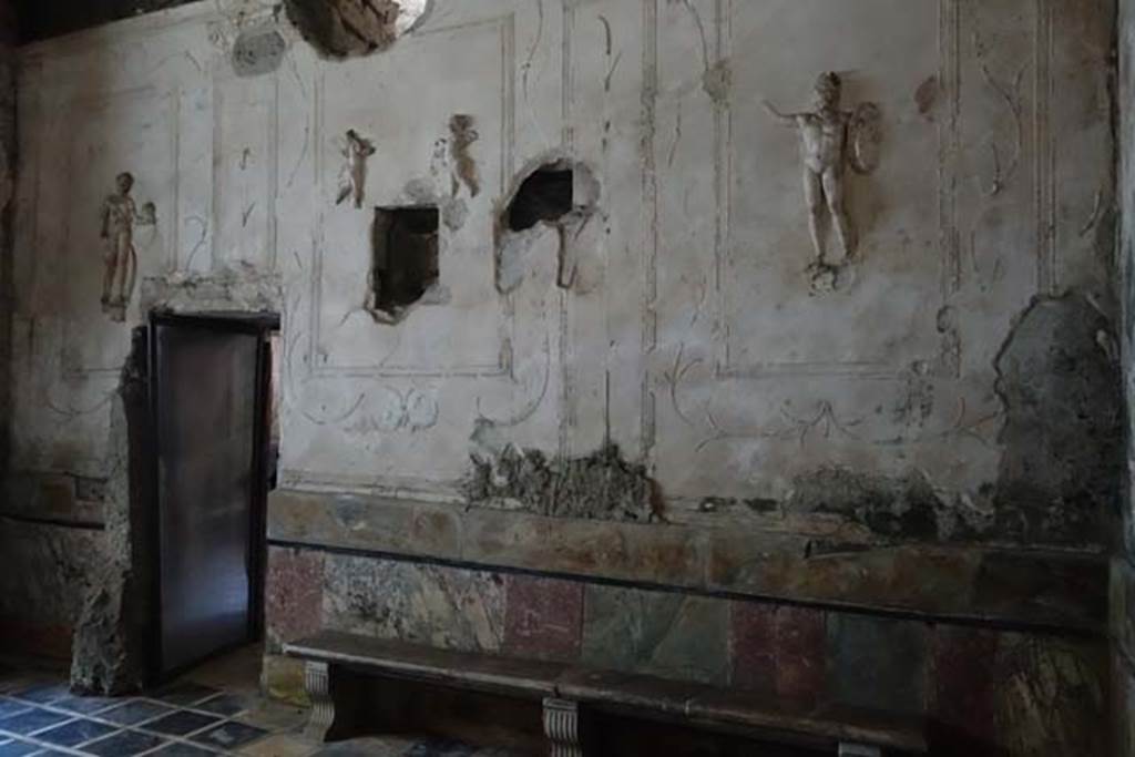 Suburban Baths, Herculaneum. June 2014. 
Looking towards west wall of tepidarium, with doorway to smaller original caldarium. Photo courtesy of Michael Binns.

