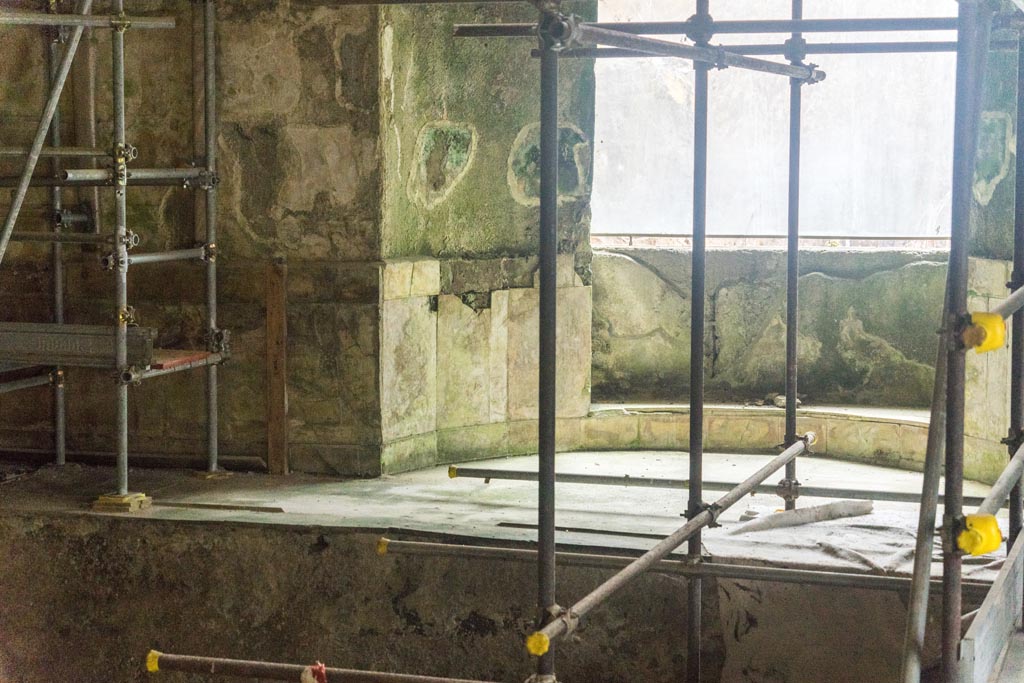 Herculaneum Suburban Baths. October 2023. Looking towards lower north end of east wall and window. Photo courtesy of Johannes Eber. 