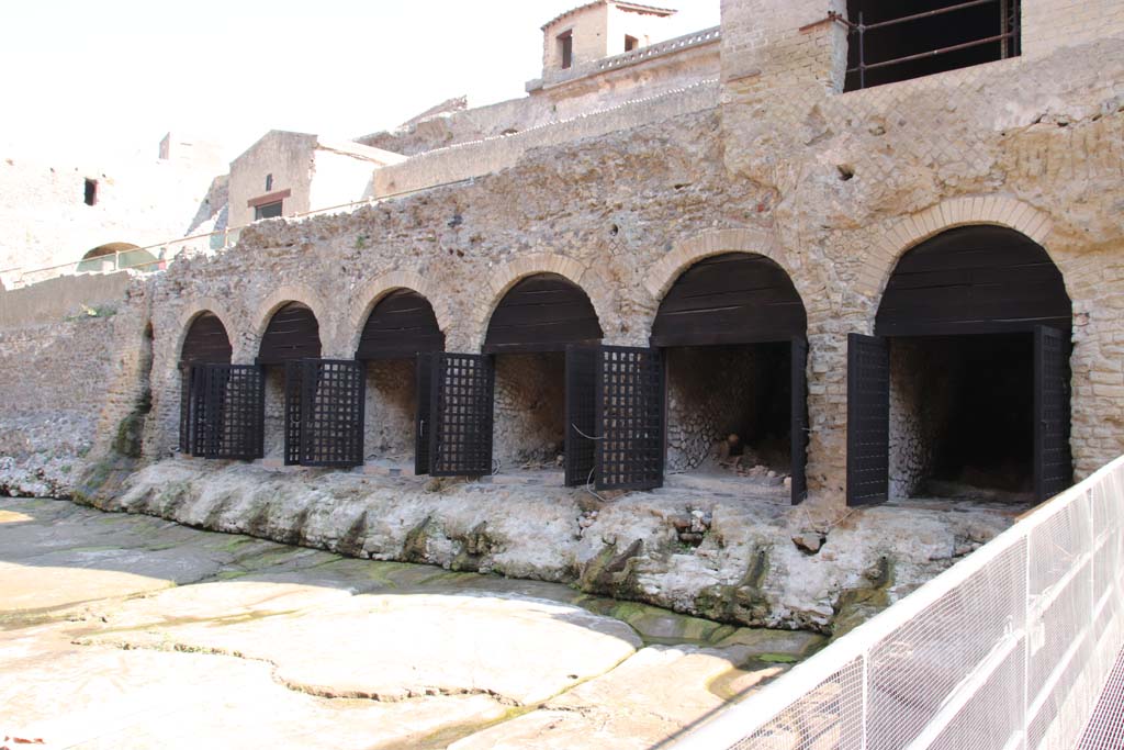 Herculaneum, September 2021. Looking north-west across beach-front towards “boatsheds”. Photo courtesy of Klaus Heese.