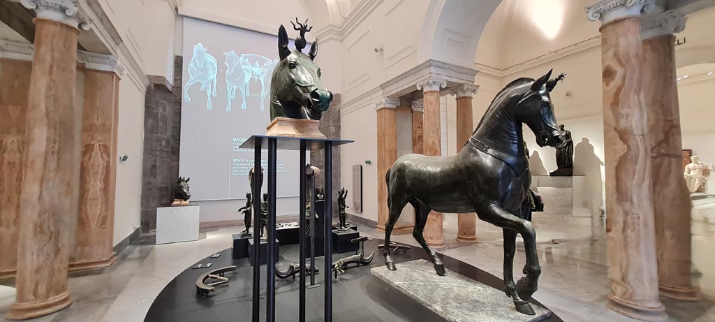 Herculaneum, April 2023. 
Bronzes in “Campania Romana” gallery in Naples Archaeological Museum. Photo courtesy of Giuseppe Ciaramella.
