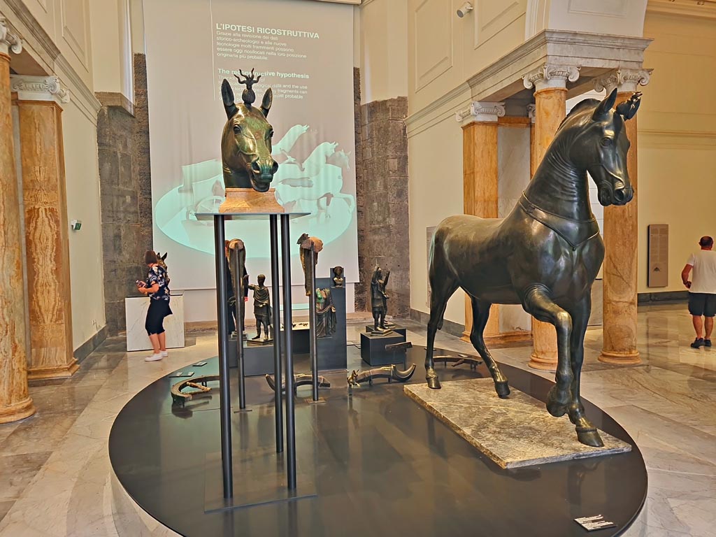 Herculaneum, April 2023. 
Bronzes in “Campania Romana” gallery in Naples Archaeological Museum. Photo courtesy of Giuseppe Ciaramella.

