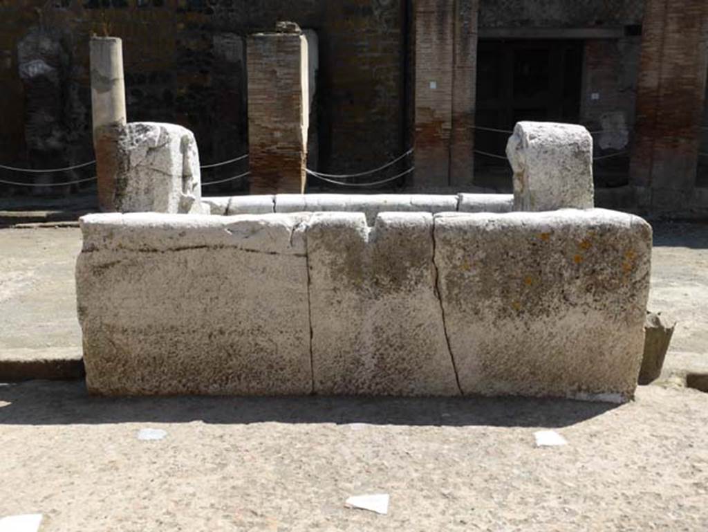 South side of fountain of Venus on Decumanus Maximus, Herculaneum. June 2014. Looking north. Photo courtesy of Michael Binns.