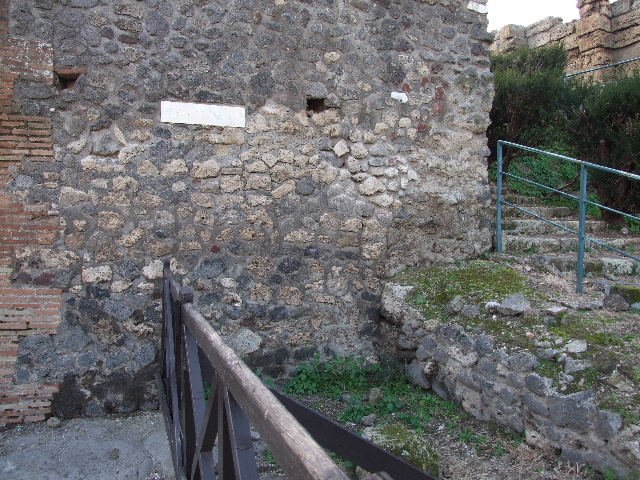 VI.9.1 Pompeii. December 2006. North end of VI.9.1 showing site of east part of wall which used to contain the street altar. 