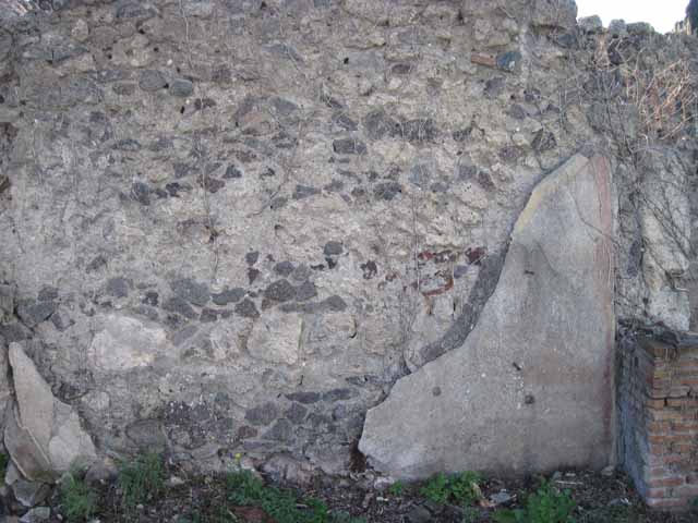 I.2.17 Pompeii.  March 2009. Room 13. South East corner.