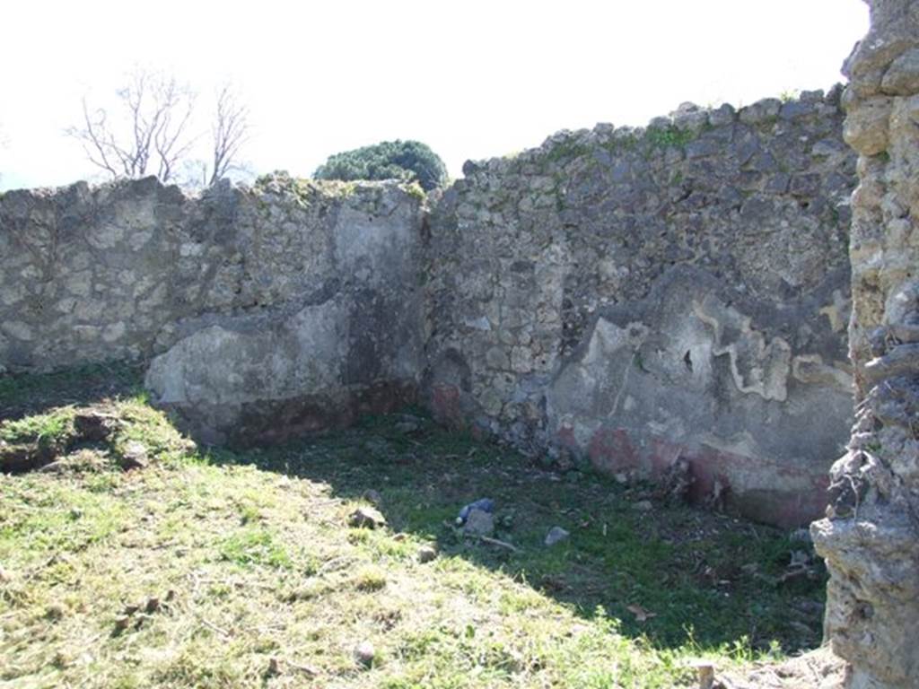 I.2.17 Pompeii. March 2009. Room 9, cubiculum. West wall, and south-west corner. (The east wall is no longer there). On the left of the photo would have been part of the small garden, room 8.
