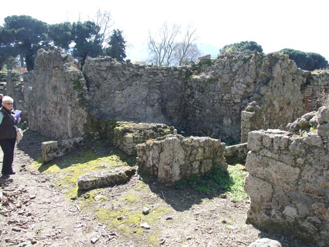 I.2.21 Pompeii.  December 2006. Entrance, to one roomed Caupona.