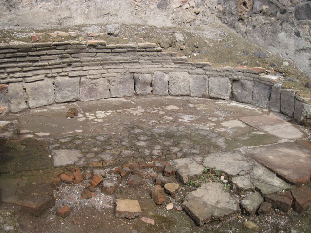 I.3.1 Pompeii. September 2010. South wall of rear room with windows overlooking small unnamed vicolo. Photo courtesy of Drew Baker.